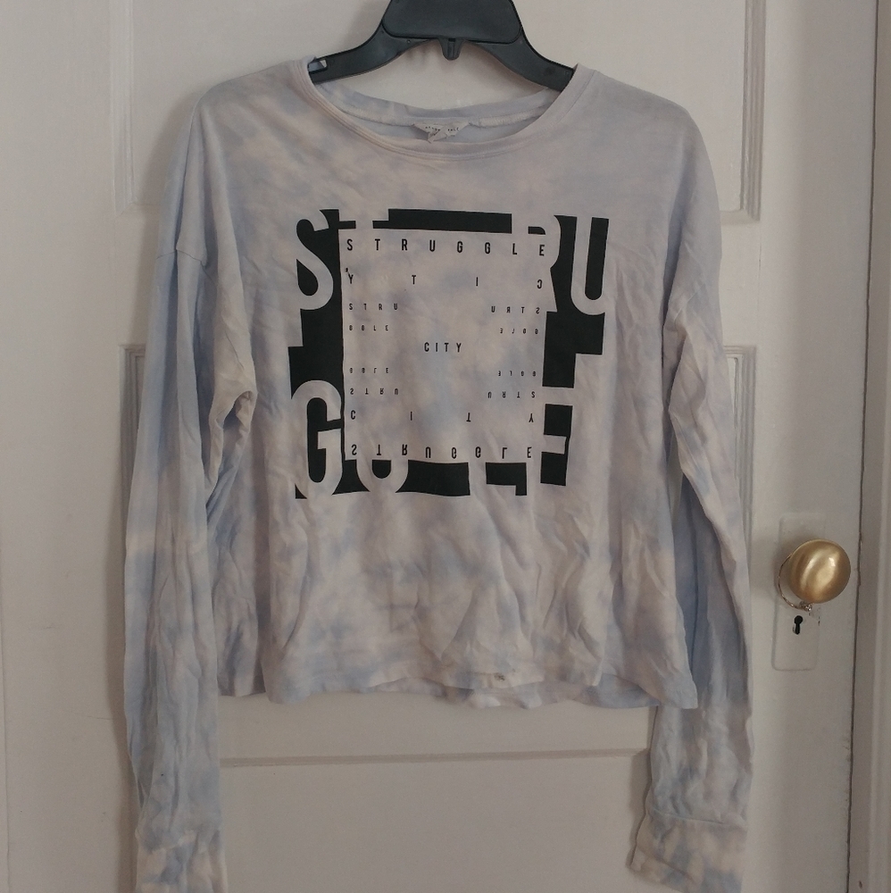 Long sleeve crop top